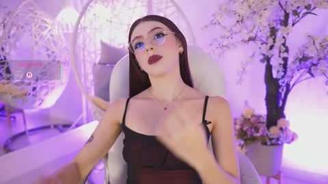 Snapshot of jadesummerr chatting on September 25, 12:04 pm Jade Summer online show from September 25, 12:04 pm