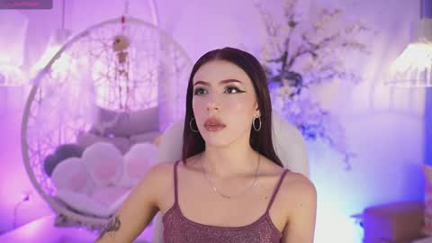 Snapshot of jadesummerr chatting on October 8, 11:47 am Jade Summer online show from October 8, 11:47 am