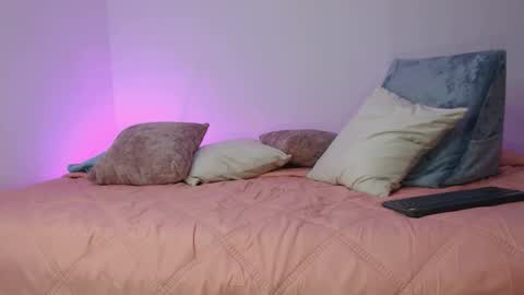 JADE 3 online show from March 23, 2:51 am