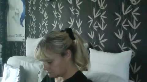 Snapshot of jakkilouise chatting on October 16, 12:41 pm JAKKI LOUISE pornstar online show from October 16, 12:41 pm