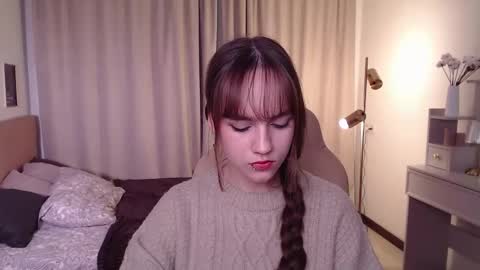 jamie_chung online show from November 26, 5:19 am