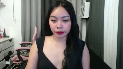 jana_ngo online show from December 5, 8:11 am