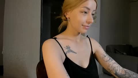 Jane online show from February 15, 9:17 pm