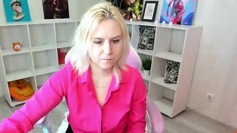 Snapshot of jane_broks chatting on February 1, 12:29 am jane_broks online show from February 1, 12:29 am