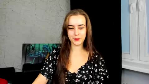 Snapshot of jane_queenx chatting on December 13, 7:04 am Jane online show from December 13, 7:04 am