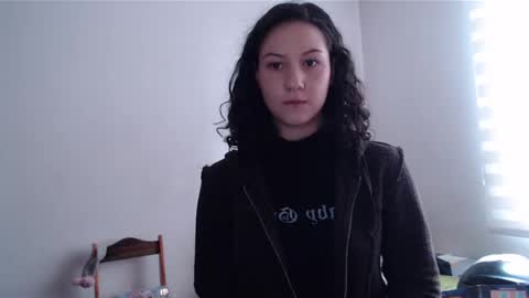 Jane online show from December 4, 8:18 pm