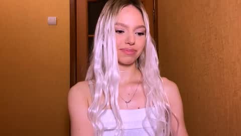 Kary online show from March 15, 7:16 pm