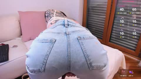 JaneLyrne online show from October 6, 4:34 pm