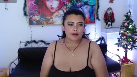 Janeth online show from December 22, 8:03 pm