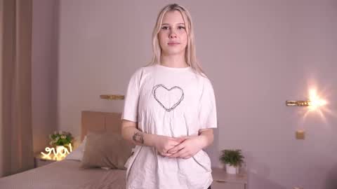 Kristy online show from October 15, 9:12 am