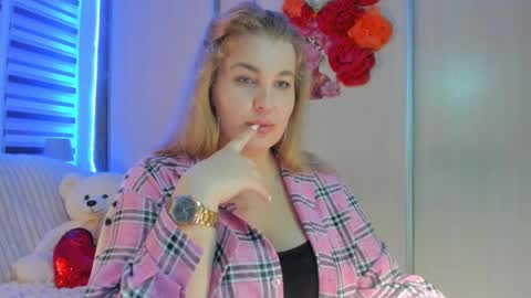 JansyLines online show from December 4, 8:07 pm