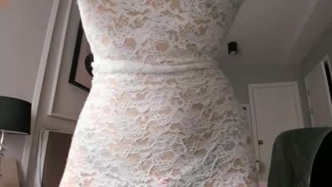 Snapshot of jap_amelle chatting on October 25, 11:00 pm Amelle online show from October 25, 11:00 pm