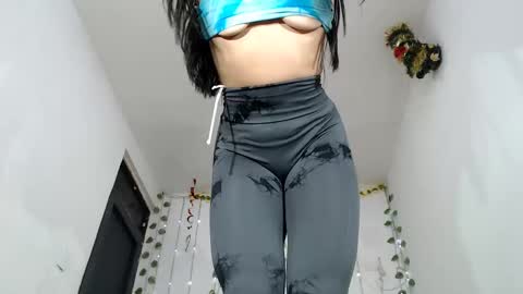 Snapshot of japonesa01 chatting on March 9, 1:04 am Monik online show from March 9, 1:04 am