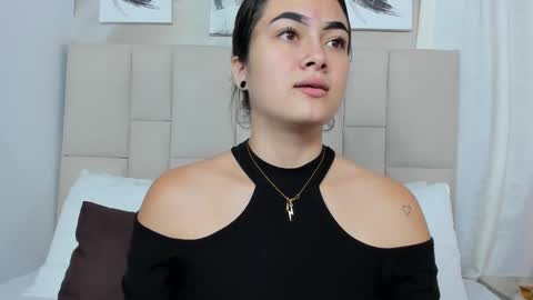 Jaslyn online show from December 20, 2:49 pm