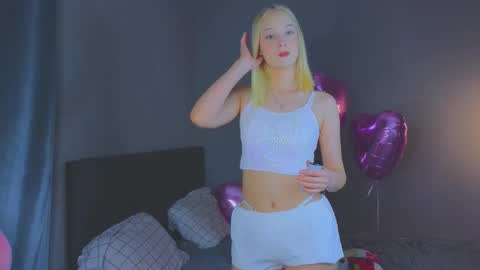 Jasmi online show from February 15, 4:15 am