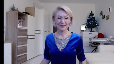 Jasmin room for people 40 online show from December 12, 2:00 pm