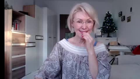 Jasmin room for people 40 online show from December 15, 1:54 pm