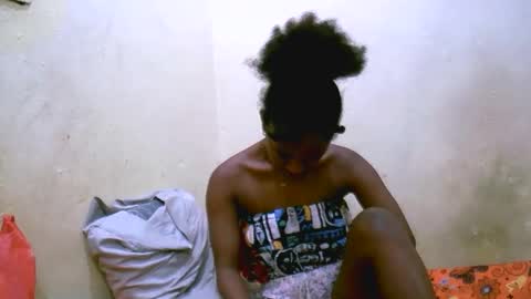 jasminah176750 online show from December 17, 8:29 am