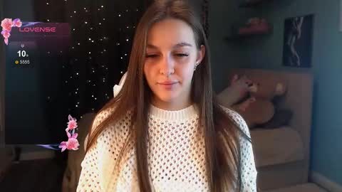 Snapshot of jasmine_doll_ chatting on October 1, 8:25 pm Jasmine online show from October 1, 8:25 pm