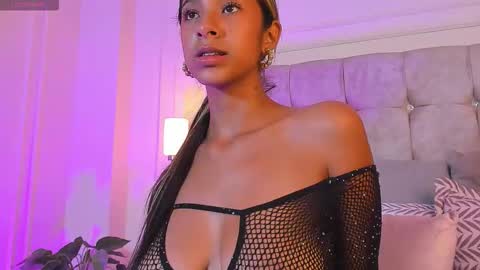 jasmine online show from December 4, 8:31 pm