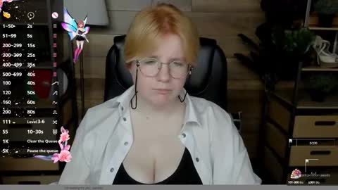 Snapshot of java_fire chatting on October 13, 8:44 pm Katerina online show from October 13, 8:44 pm