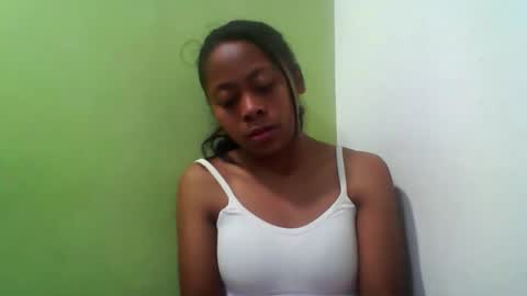 Snapshot of jayalydiah chatting on October 12, 10:17 am jayalydiah online show from October 12, 10:17 am