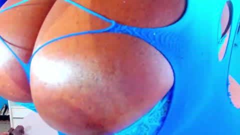 jaydawayda_ online show from October 6, 3:12 am