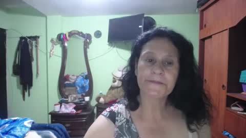 Snapshot of jazmin_rios chatting on January 25, 11:35 am jazmim online show from January 25, 11:35 am