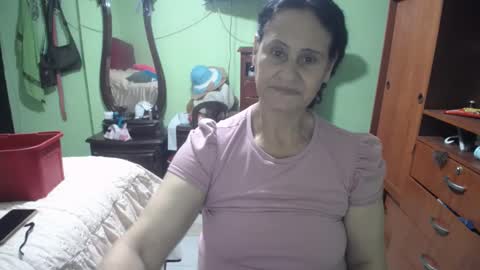 Snapshot of jazmin_rios chatting on March 9, 5:06 pm jazmim online show from March 9, 5:06 pm