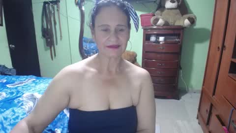 Snapshot of jazmin_rios chatting on February 21, 11:54 pm jazmim online show from February 21, 11:54 pm