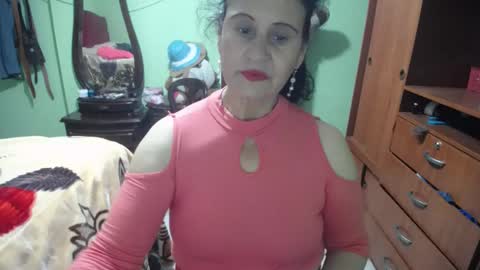 Snapshot of jazmin_rios chatting on March 11, 9:56 am jazmim online show from March 11, 9:56 am