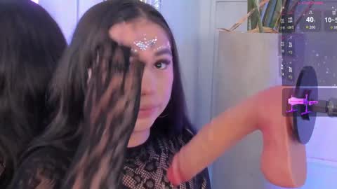 Snapshot of jazmine_21 chatting on October 1, 8:14 pm Jasmine  online show from October 1, 8:14 pm