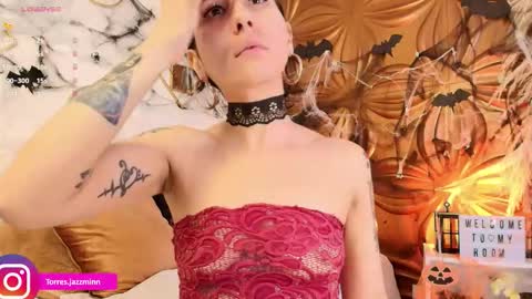 Jazmin online show from October 23, 1:28 pm