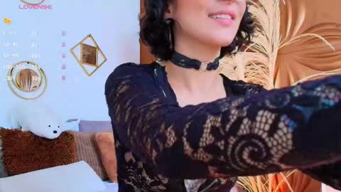 Jazmin online show from September 10, 4:40 pm