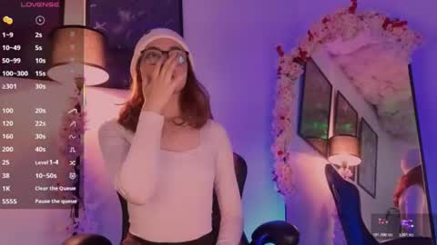 Jeane  online show from July 22, 3:51 am