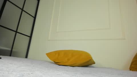 jee__son online show from February 6, 2:26 pm