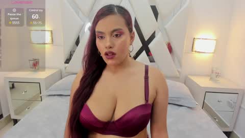 Jeen Taylor online show from January 4, 7:13 pm