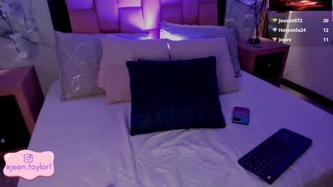 Jeen Taylor online show from January 11, 11:32 pm