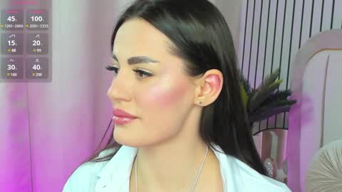 Snapshot of jelisse_jones chatting on January 9, 8:34 am Jelisse online show from January 9, 8:34 am