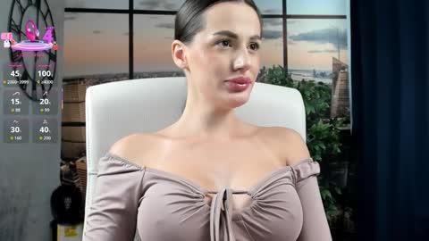 Snapshot of jelisse_jones chatting on September 29, 12:43 pm Jelisse online show from September 29, 12:43 pm