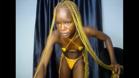 Snapshot of jellybelly7 chatting on October 21, 5:39 pm Linda online show from October 21, 5:39 pm