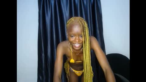 Snapshot of jellybelly7 chatting on October 7, 7:18 pm Linda online show from October 7, 7:18 pm