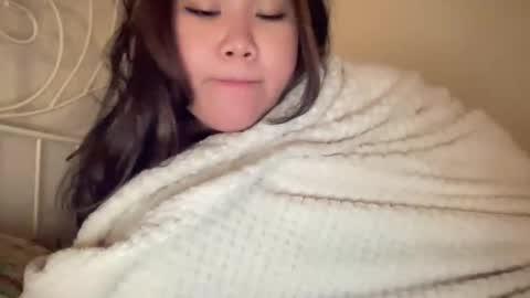 - online show from October 3, 9:20 pm