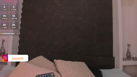 Snapshot of jenaa_ chatting on October 22, 12:54 pm JEENA  online show from October 22, 12:54 pm