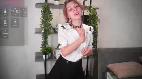 Hi everyone my name Kira online show from September 14, 10:24 am
