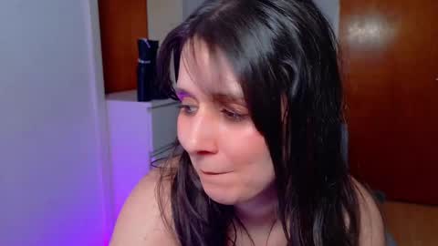 jennasxy19 online show from February 4, 10:34 pm
