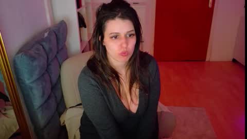 Snapshot of jenna_sxy19 chatting on October 28, 9:30 pm jennasxy19 online show from October 28, 9:30 pm