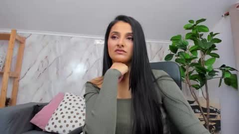 JennaPrice online show from February 23, 9:47 pm