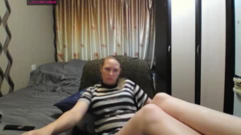 JenniDeep online show from April 15, 7:58 pm