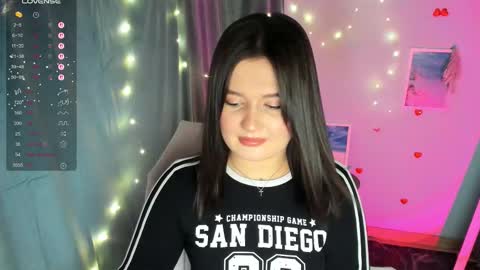 Snapshot of jennie_berry chatting on September 9, 9:58 pm Jennie online show from September 9, 9:58 pm